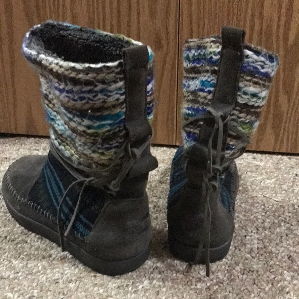 Toms Nepal Boots.